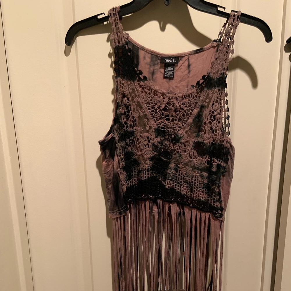 Rue 21 size small shirt